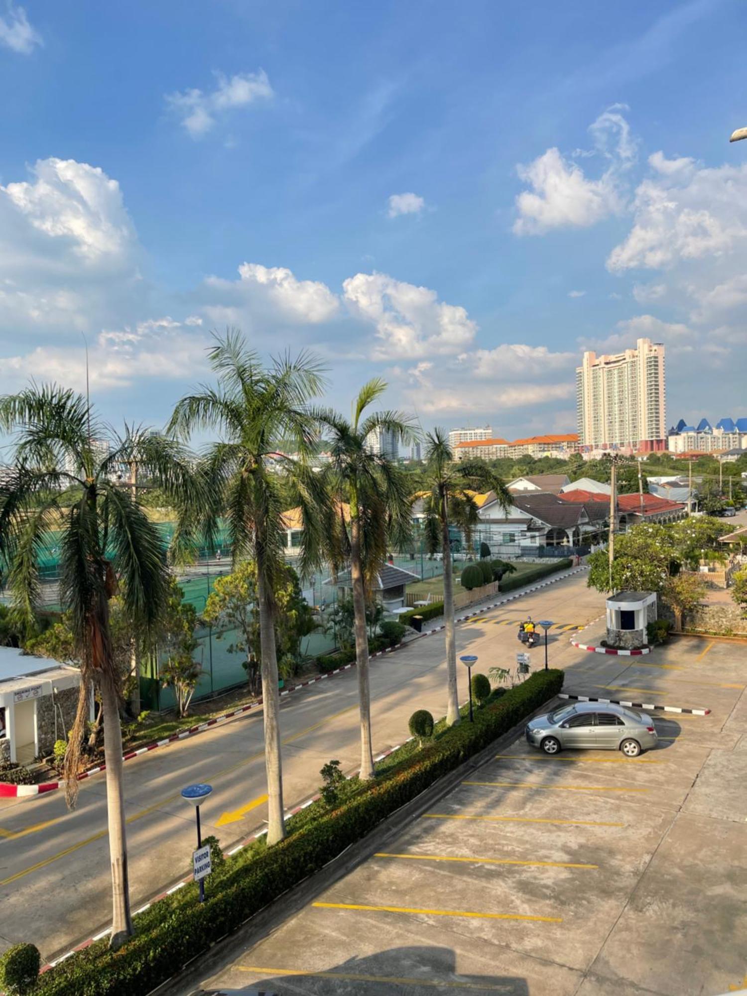 Jomtien Condotel Condominium Pattaya Bagian luar foto