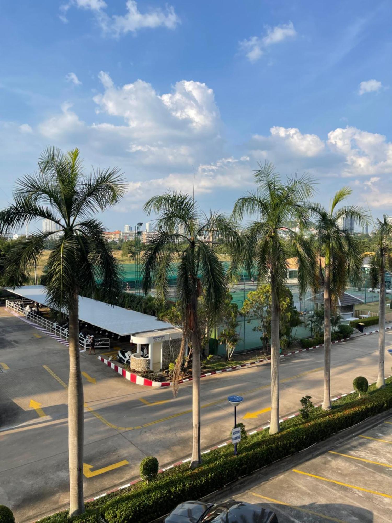 Jomtien Condotel Condominium Pattaya Bagian luar foto
